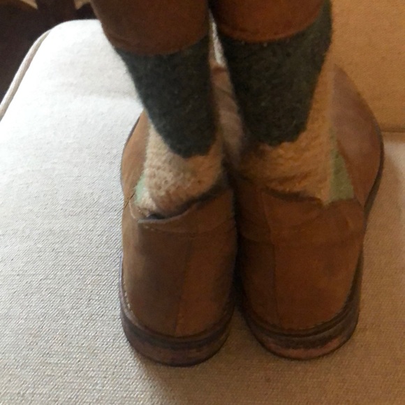 Cute boots! - Picture 4 of 4